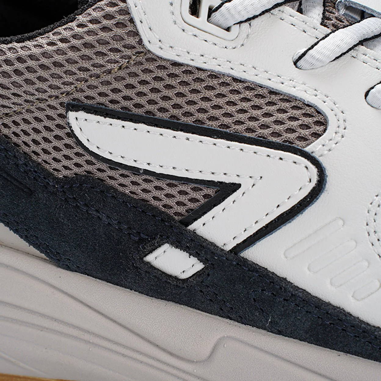 Grid | Almond Brown/Off White/Navy | Men - Image 6